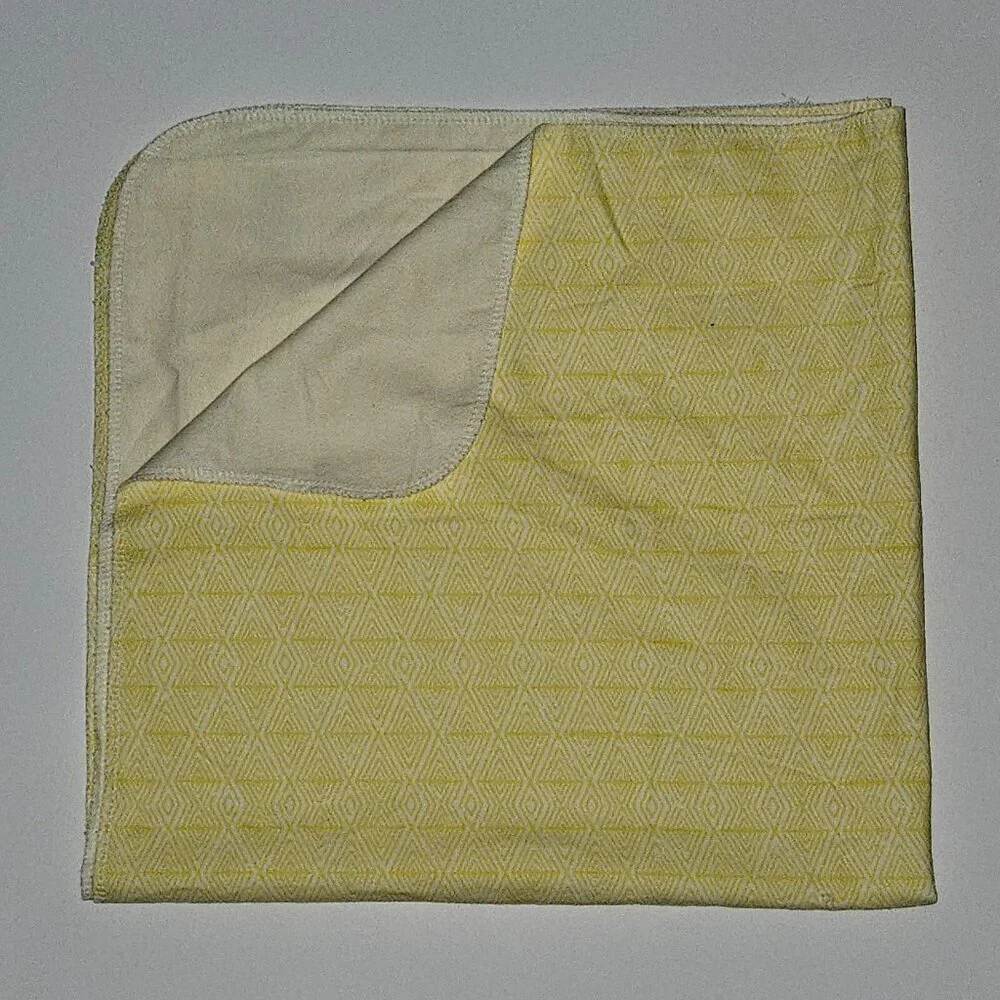 Parent's Choice Yellow White Diamond Pattern Receiving Blanket Cotton NEVER USED